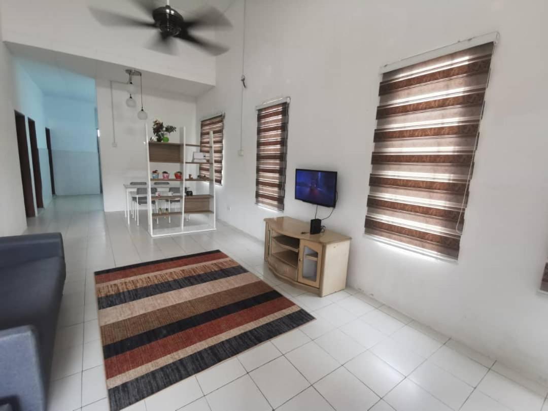 As'Cattleya Homestay Sepang Zewnętrze zdjęcie